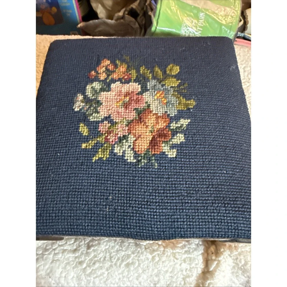 Vtg Floral Needlepoint Footstool Square Victorian Flowers